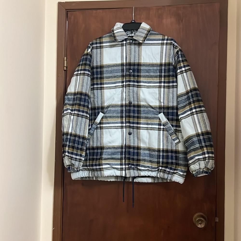 Aritzia TNA Coaches Jacket - Picture 4 of 8